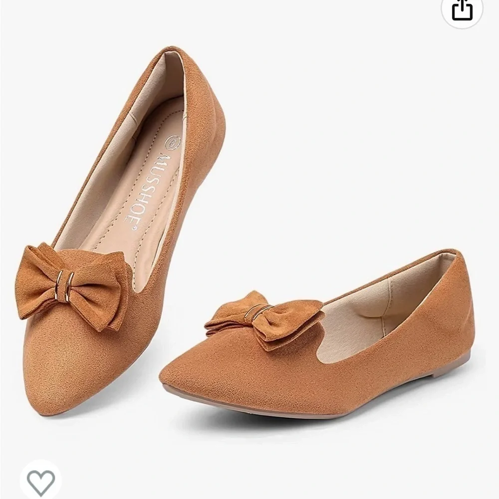 - NEW size 6  MUSSHOE Flat Shoes Women Comfortable Pointed Toe Slip on Flats